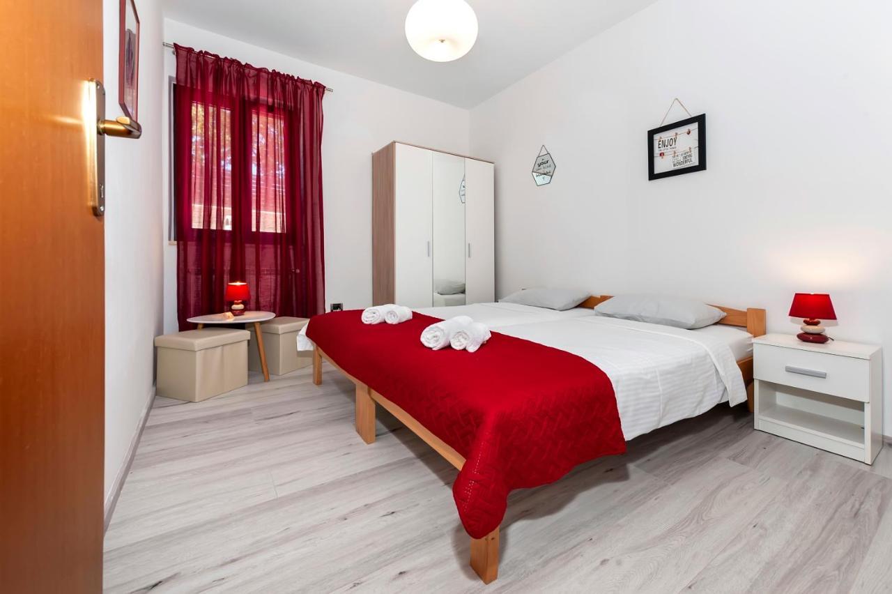 Apartment St. Antonio Rovigno Esterno foto